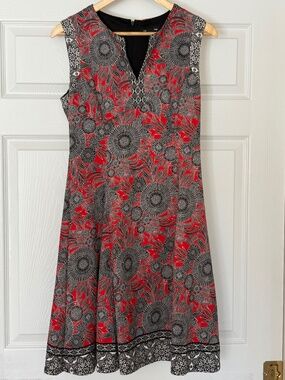 Liz Claiborne Geometric Medallion Fit & Flare Dress, Red Black Sunburst Dress 8